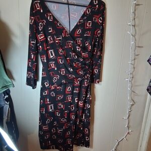 Elegant Geometric Long Sleeve Dress